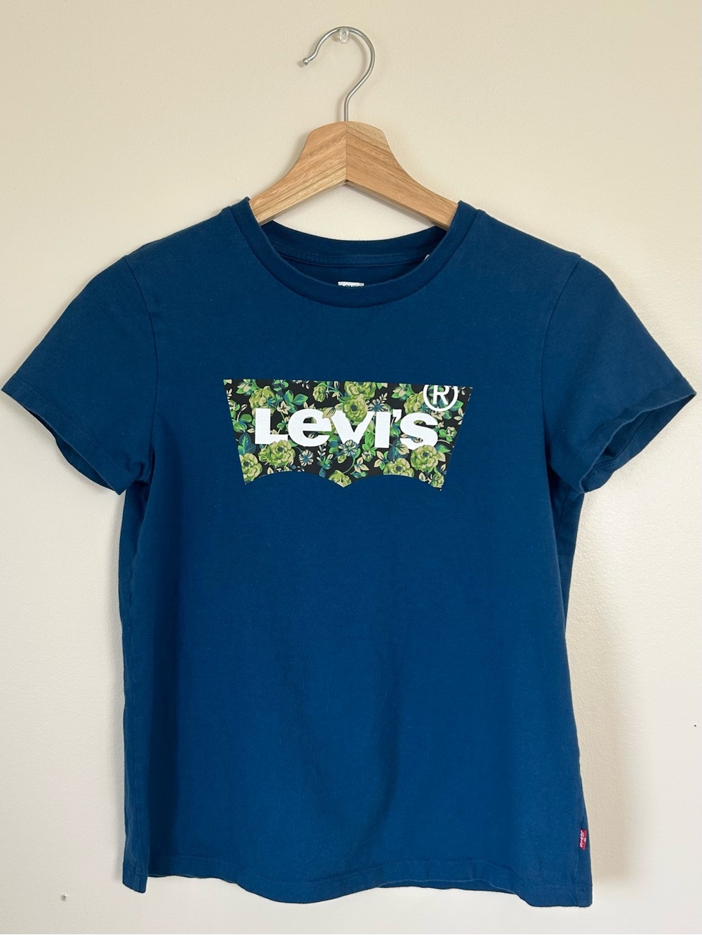 Levi's Navy Blue Tee with Green Floral Logo